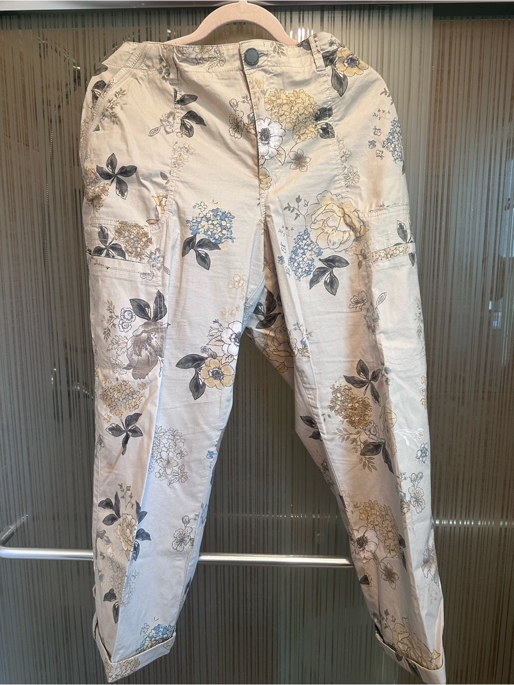 Democracy Cream Floral Cargo Pants - Picture 7 of 7